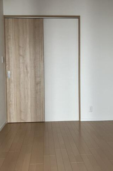 秀和田町レジデンス 