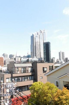 メゾンカルム西新宿 