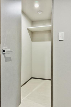 コンポジット早稲田鶴巻町 