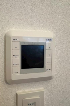 ＺＯＯＭ新宿御苑前 