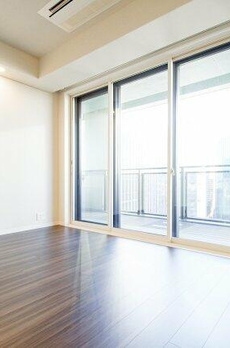 六本木グランドタワーレジデンス 