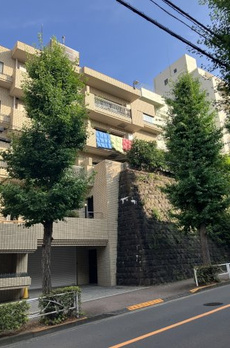 ホメストイーストヒルズ 