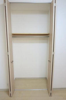 ドゥーエ新川 