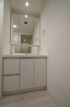 ＴＨＥ　ＴＯＫＹＯ　ＴＯＷＥＲＳ　ＭＩＤＴＯＷＥＲ 