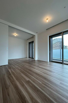 ＨＡＲＵＭＩ　ＦＬＡＧ　ＰＡＲＫ　ＶＩＬＬＡＧＥ　Ｔ棟 
