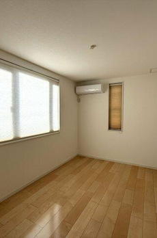 上目黒４丁目戸建 