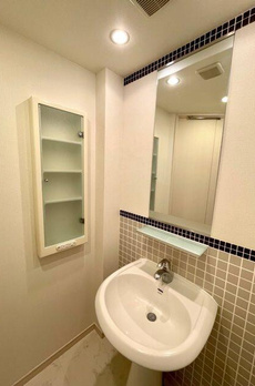 レジディア九段下 