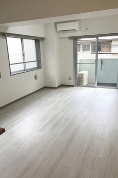 フォレストコート 