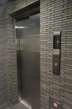 イアース三ノ輪 