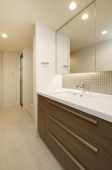 パークホームズ本郷三丁目 