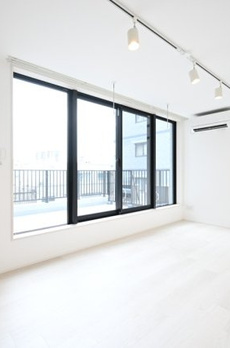 Ｌｅ　Ｎｉｄ　日本橋 