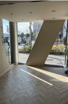 ロスマリンビル 