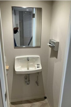 ロスマリンビル 