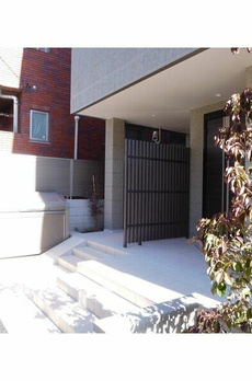 ゲラーデ目白台 