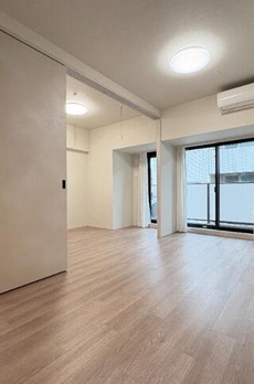 クロスレジデンス日本橋本町 