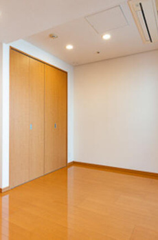 ＭＯＭＥＮＴＯ　ＳＨＩＯＤＯＭＥ 