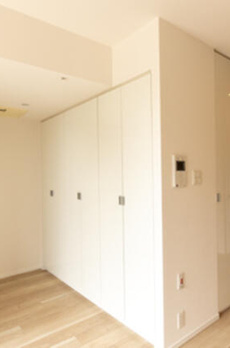 ＴＨＥ　ＲＯＰＰＯＮＧＩ　ＴＯＫＹＯ　ＣＬＵＢ　ＲＥＳＩＤＥＮＣＥ 