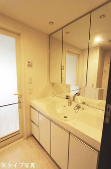 コンフォリア田町 