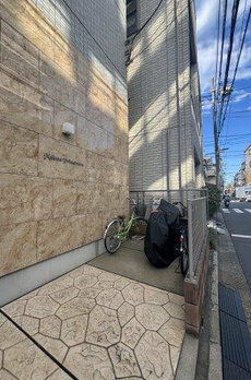 メゾンプリマベーラ 