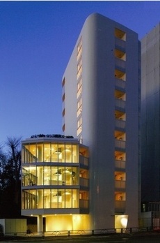 プラウドフラット新宿御苑 