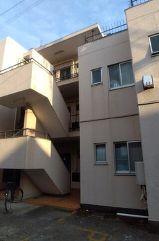 落合エイトハウス 