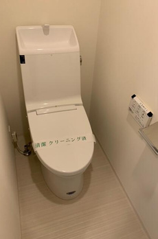ＭＡＬＵＬＡＮＩ　南青山 