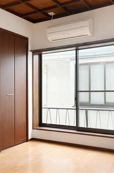 渋谷区代々木４丁目戸建 