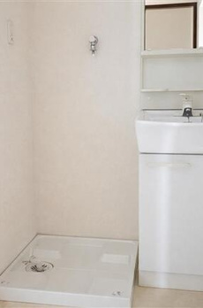 渋谷区代々木４丁目戸建 