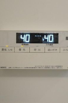 ラ・ブークル 