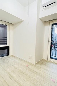 ＴＨＥ　ＭＡＹＦＡＩＲ 