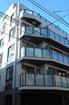 アウルズ早稲田 