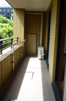 赤坂アパートメント 