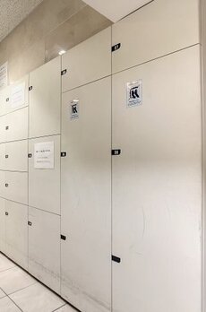 ファーストリアルタワー新宿 