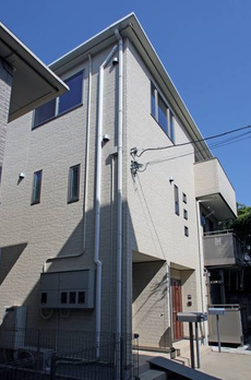 ＤＩＭＯＲＡ　ＹＯＹＯＧＩ 