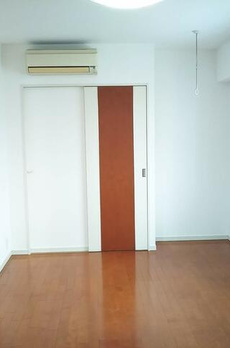 モンヴェール四ツ谷 