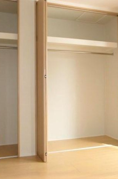 シャルール 
