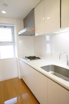 Ｂｒｉｌｌｉａ　ｉｓｔ　三軒茶屋　アイビーテラス 