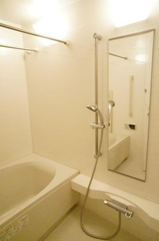 Ｂｒｉｌｌｉａ　ｉｓｔ　三軒茶屋　アイビーテラス 