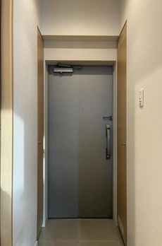 シュロス初台 