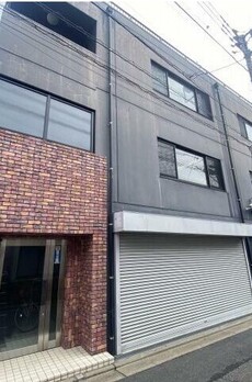 グローイングアップビル 