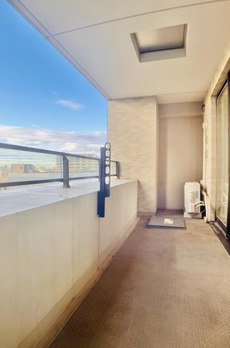 Ｂｒｉｌｌｉａ大山町 