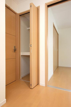 ＤＩＭＯＲＡ　ＹＯＹＯＧＩ 