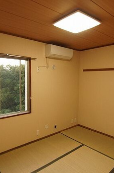 アゼリアガーデン 