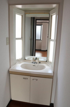 ホワイトトップヒルズ 