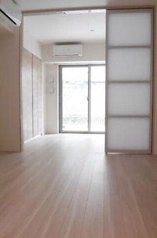 メゾンカルム市谷仲之町 