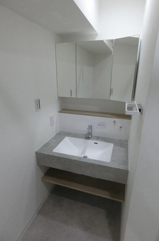 ホワイトパレス 