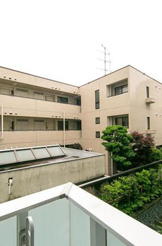 神楽坂南町ハウス 