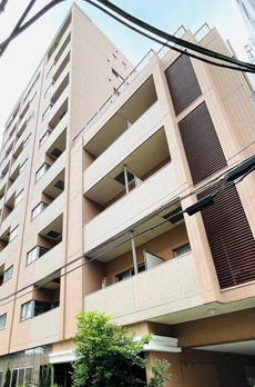 ＩＳＳＥＩ　Ｒｅｓｉｄｅｎｃｅ　神樂坂 