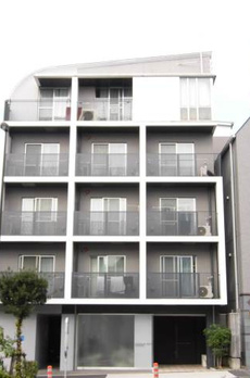 コスモリード駒沢大学 