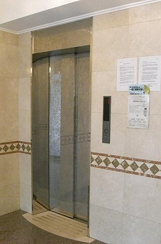 カステーロミズタニ 